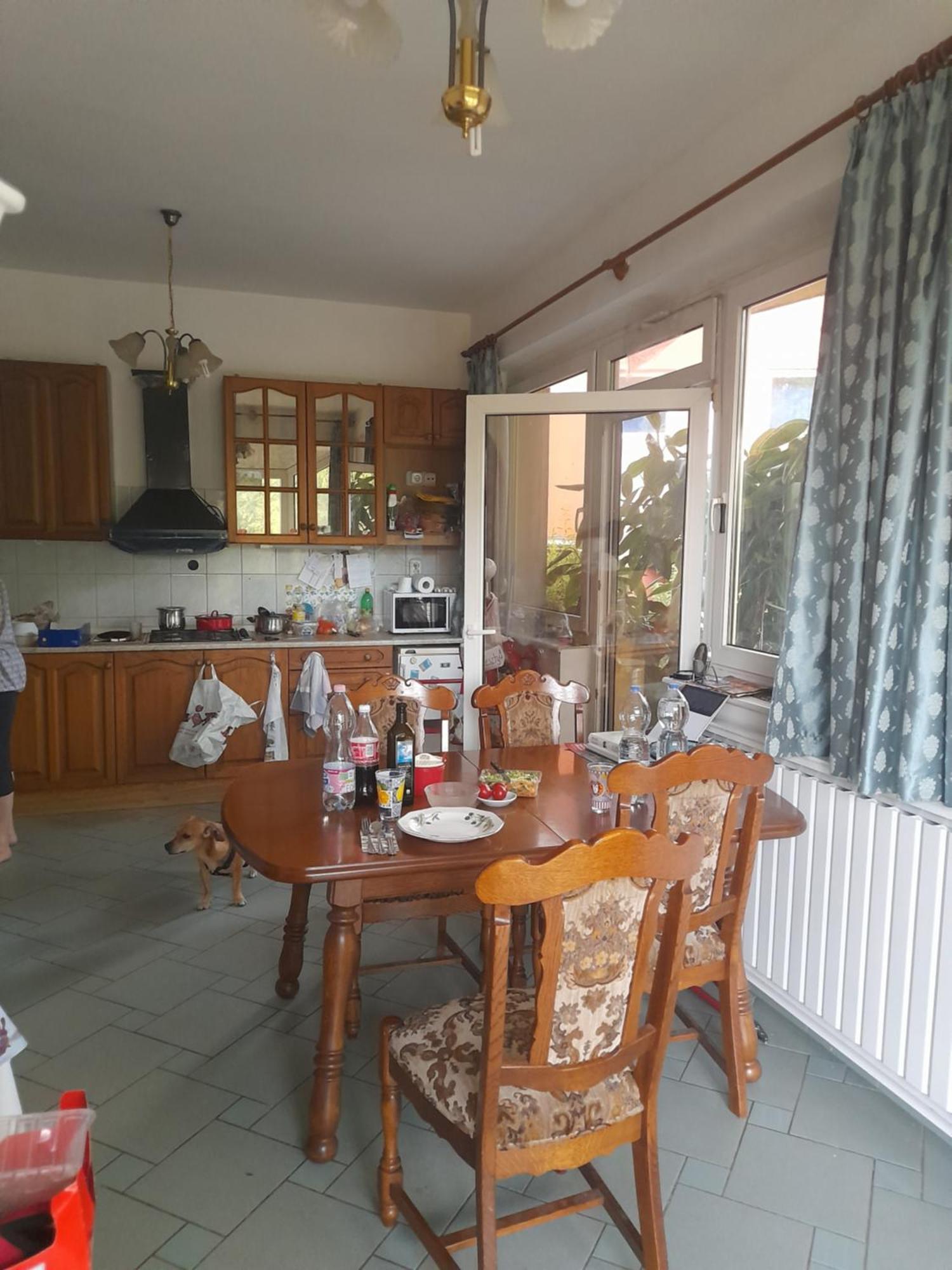 Private With Balcony Kwatera prywatna *